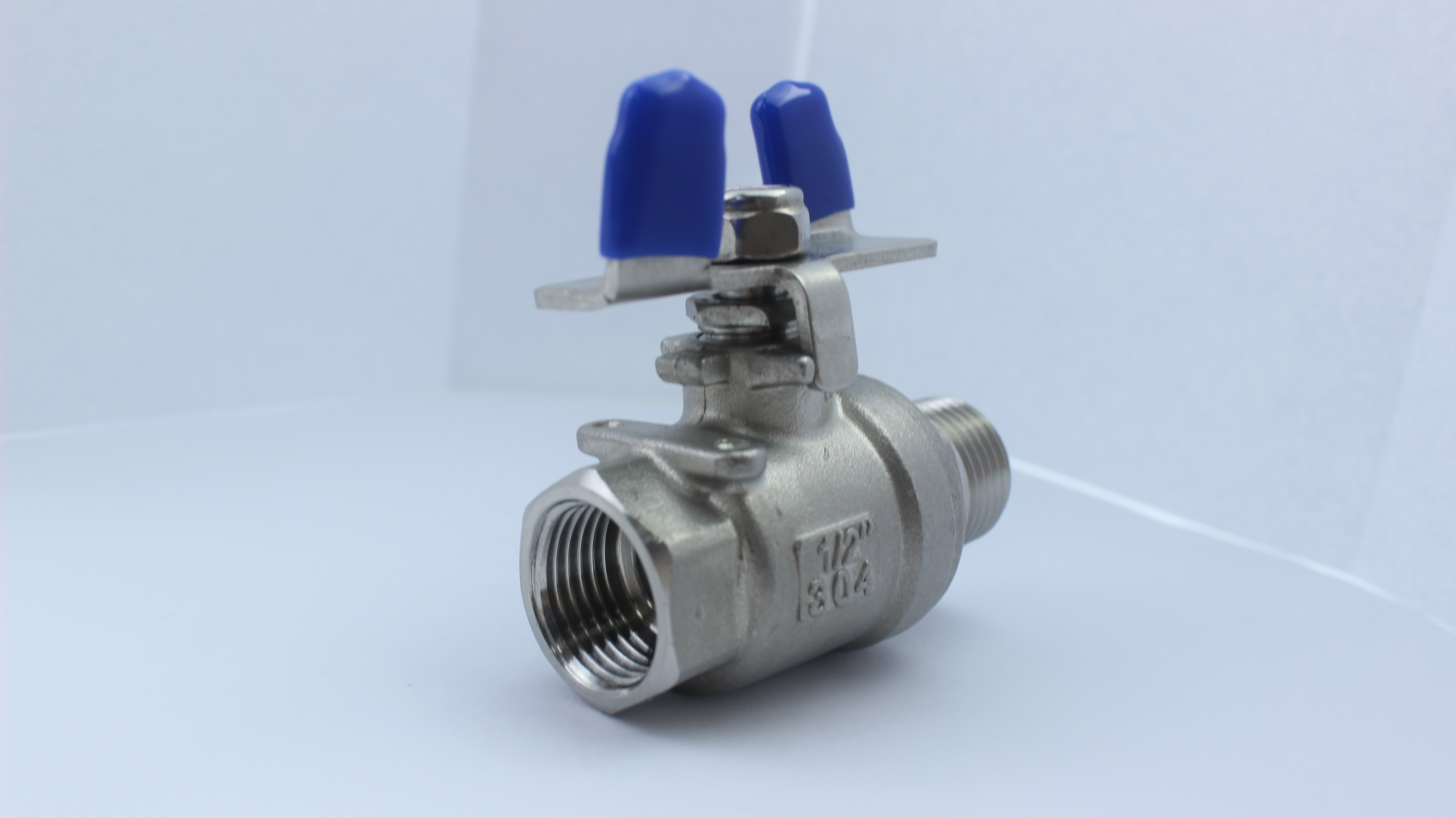 2 Pc Ball Valve Thread M/F with Butterfly Handle